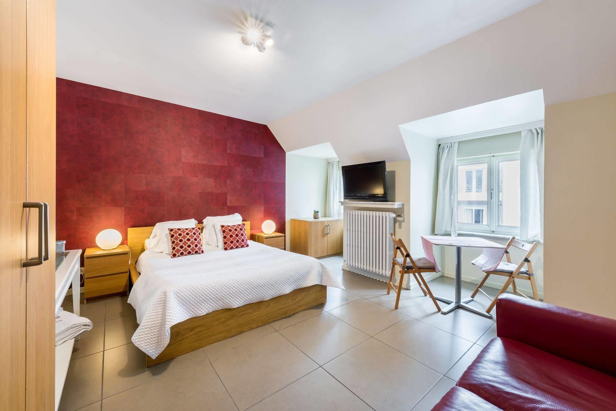 B&B Vis-A-Vis Wenduine Bagian luar foto