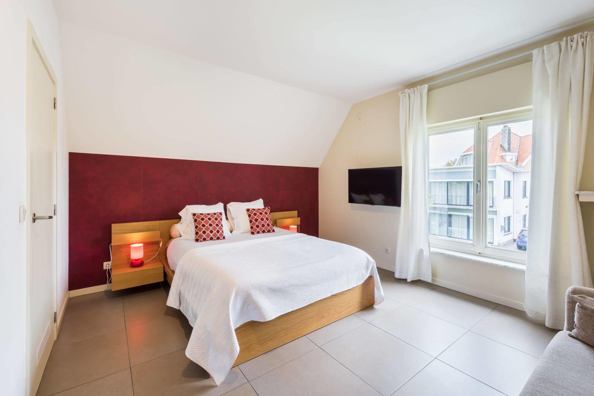 B&B Vis-A-Vis Wenduine Bagian luar foto